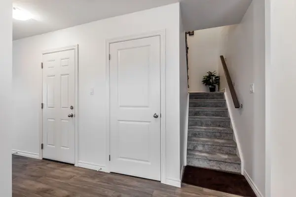 1 West Mill ST #1, North Dumfries, ON N0B 1E0