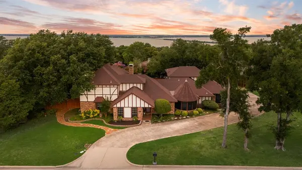 706 S Alamo Road, Rockwall, TX 75087