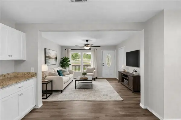 657 E Commerce Street, Fairfield, TX 75840