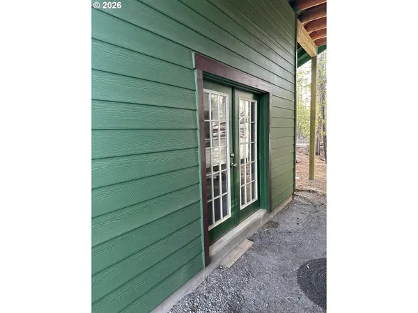 Two Rivers RD #TL 3300, Crescent Lake, OR 97733