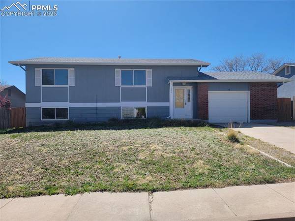 7240 Goldfield DR, Colorado Springs, CO 80911