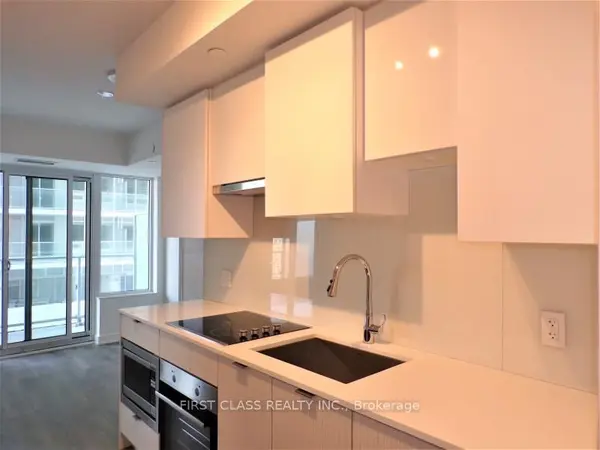 99 Broadway AVE #705, Toronto C10, ON M4P 0E3