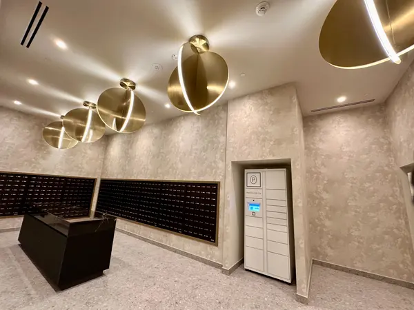 180 Front ST E #2105, Toronto C08, ON M5A 0A9