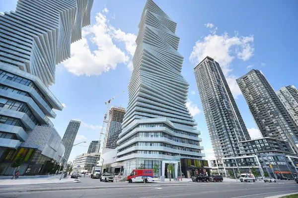 3900 Confederation Pkwy #522,  Mississauga,  ON L5B 0M3
