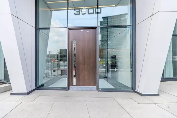 3900 Confederation Pkwy #522, Mississauga, ON L5B 0M3