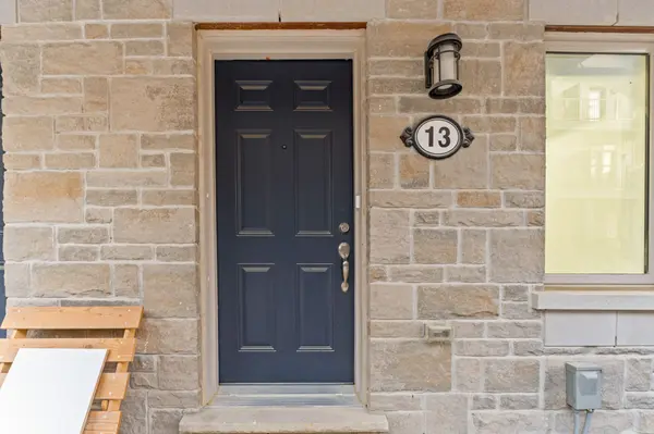 13 ORMAND TER, Caledon, ON L7C 4E5