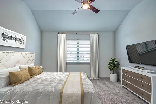 692 Vista Oaks Road, Lewisville, TX 75067