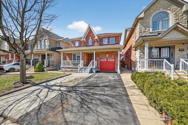 31 Cobblehill CRES, Brampton, ON L6P 2M4