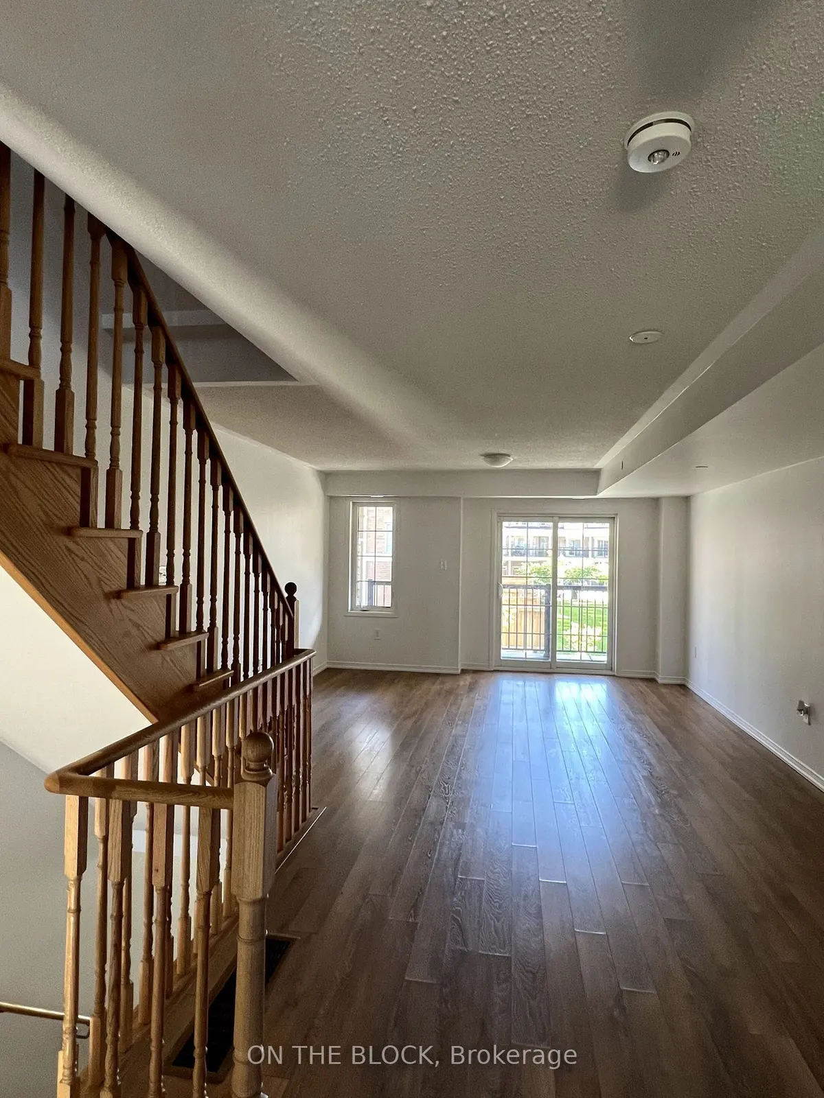 2530 rosedrop PATH, Oshawa, ON L1L 0L1