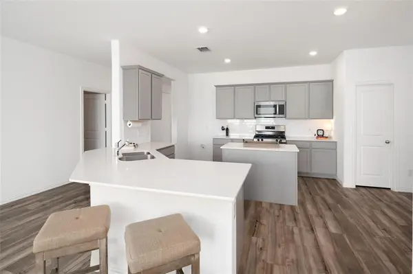 1405 Crescent View Drive, Anna, TX 75409