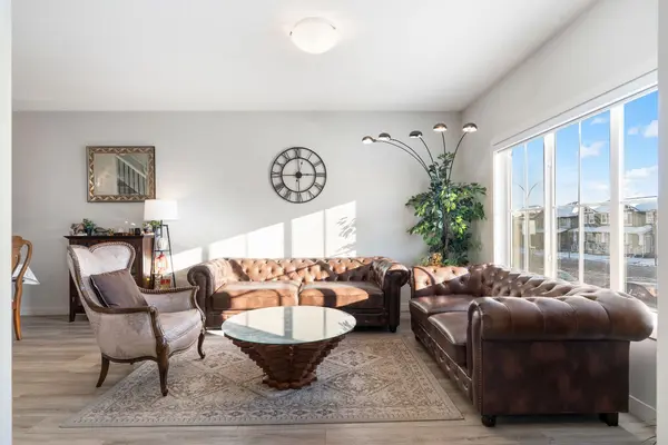 224 River Heights DR, Cochrane, AB t4c2t8