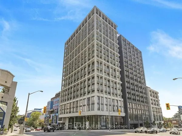 2020 Bathurst ST #821, Toronto C03, ON M5P 0A6