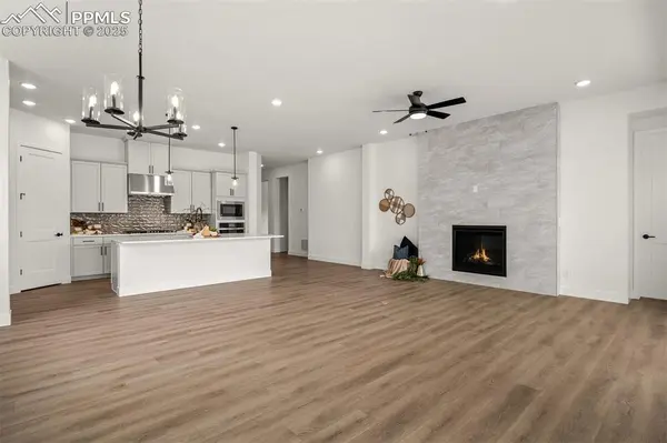 6677 Thimble CT, Colorado Springs, CO 80924