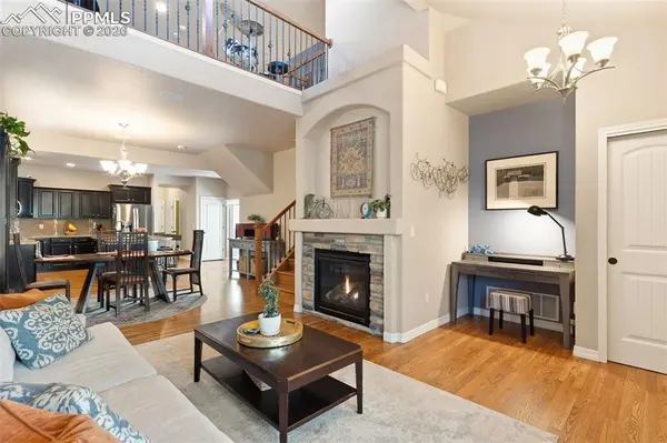 1585 Gold Hill Mesa DR, Colorado Springs, CO 80905