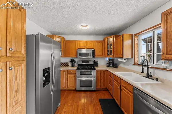 4615 S Crimson CIR, Colorado Springs, CO 80917