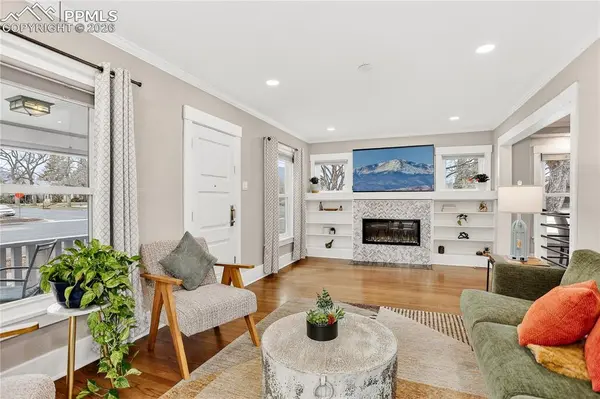 604 E Espanola ST, Colorado Springs, CO 80907