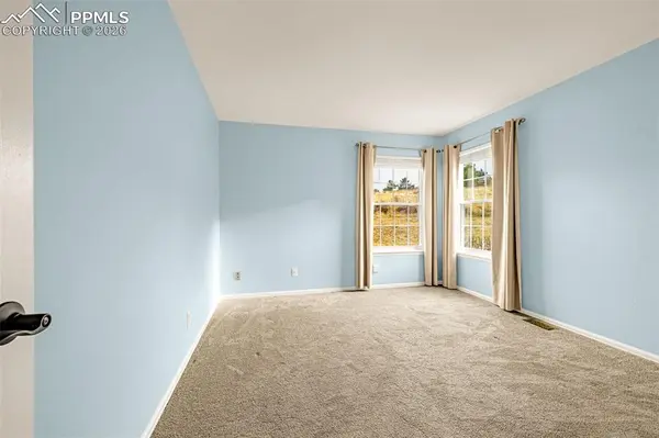 108 Cobblestone DR, Colorado Springs, CO 80906