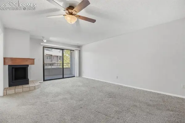 960 Acapulco CT, Colorado Springs, CO 80910