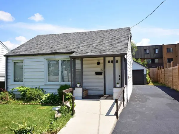 15 Eastern AVE, Brampton, ON L6W 1X5