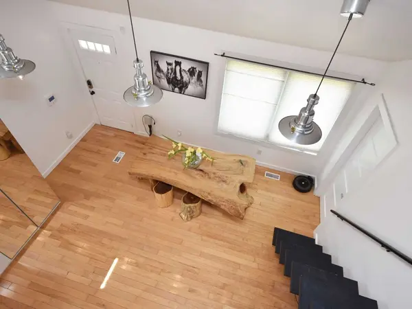 15 Eastern AVE, Brampton, ON L6W 1X5