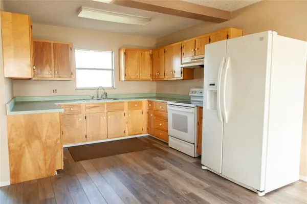 112 SE Front Street #A, Bailey, TX 75452