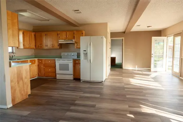 112 SE Front Street #A, Bailey, TX 75452