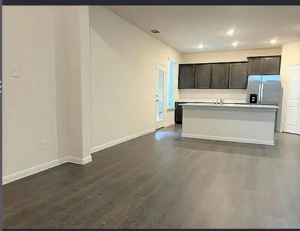 3959 Oak Creek Circle, Denison, TX 75020