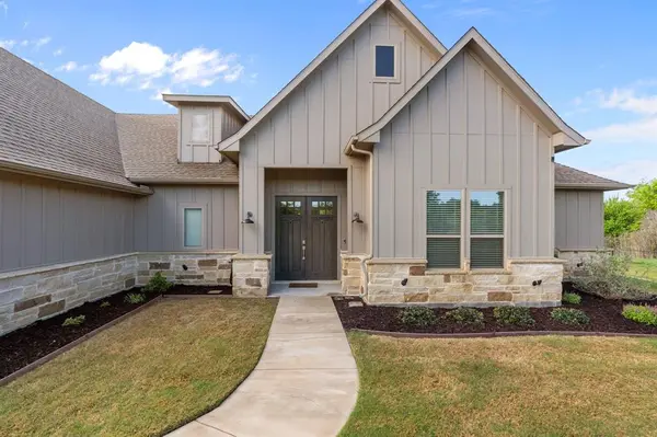 351 Sharla Smelley Road, Weatherford, TX 76088