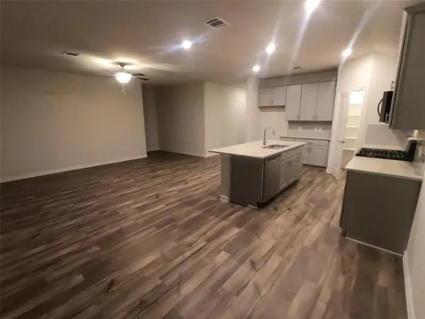 5609 Castle Peak Bend, Fort Worth, TX 76126