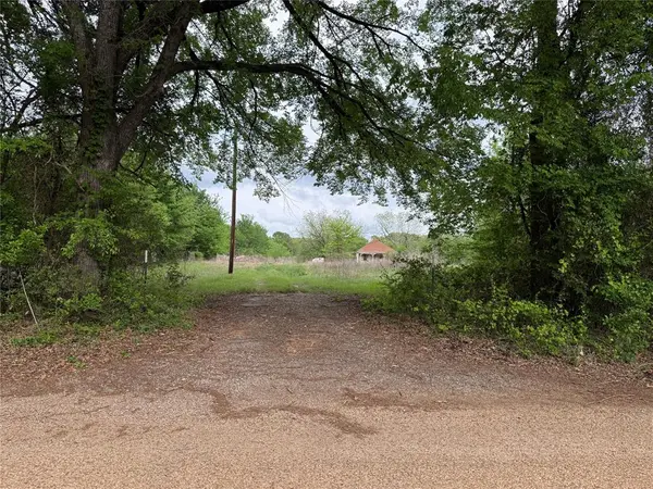 9722 County Road 3909, Athens, TX 75752