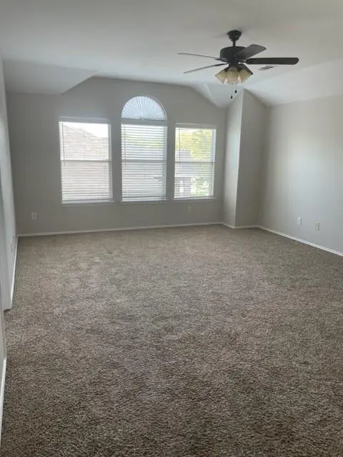 850 Warbler, Aubrey, TX 76227