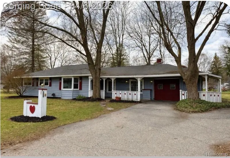 1260 Gilbert ST, Flint Charter Township, MI 48532