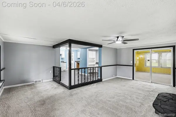 1260 Gilbert ST, Flint Charter Township, MI 48532