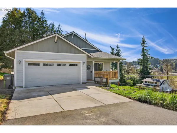 635 NW PINE ST, Clatskanie, OR 97016