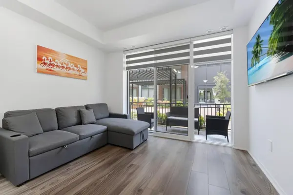 95 Attmar DR #113, Brampton, ON L6P 0Y6