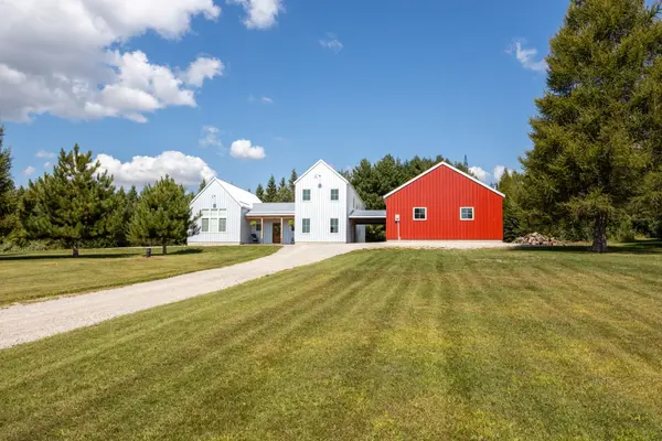 1136 Marydale Park RD, Port Hope, ON L1A 3V7