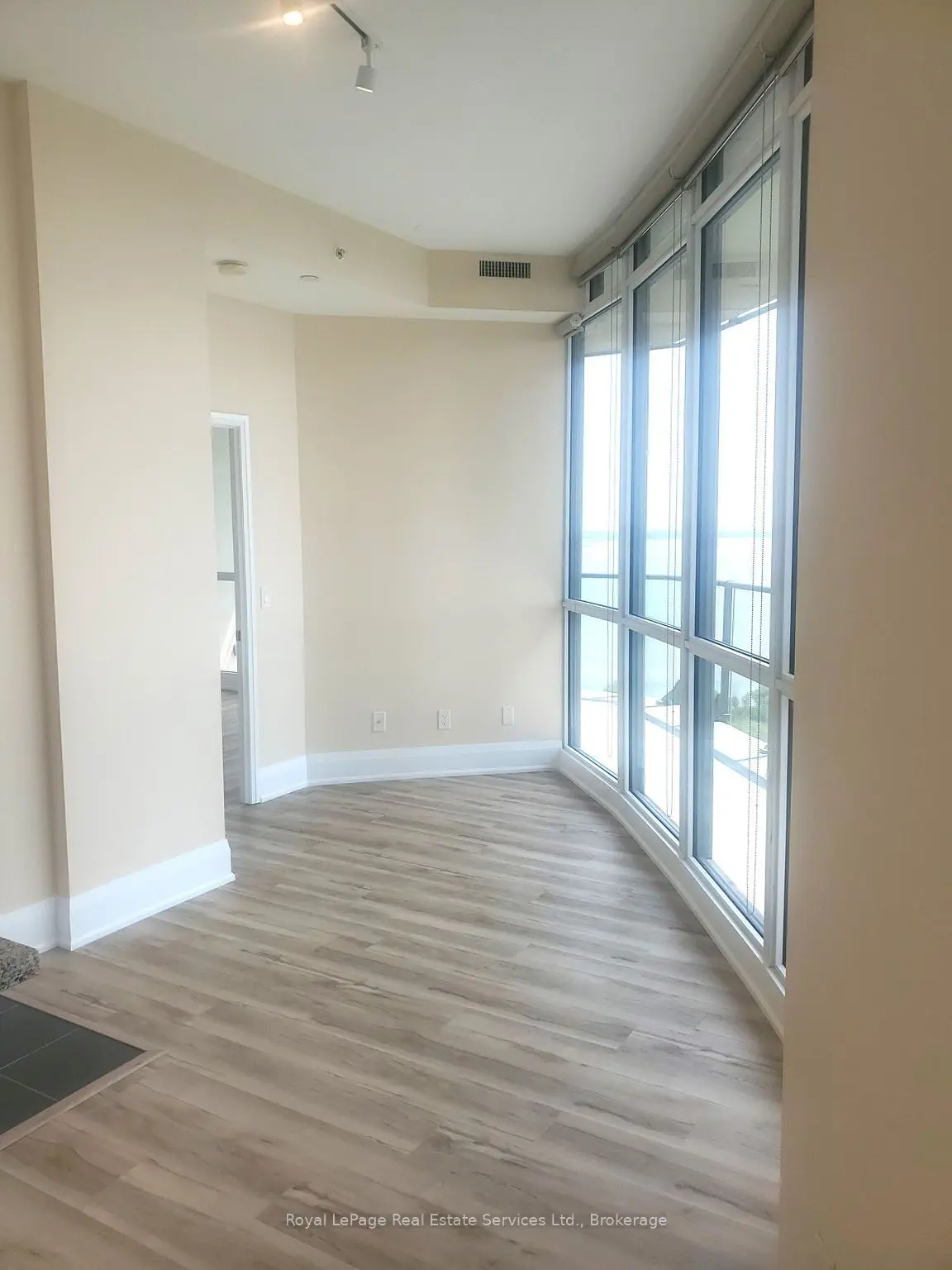 59 Annie Craig DR #3702, Toronto W06, ON M8V 0C4