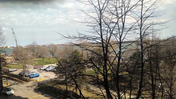 65 Harbour SQ #508, Toronto C01, ON M5J 2L4