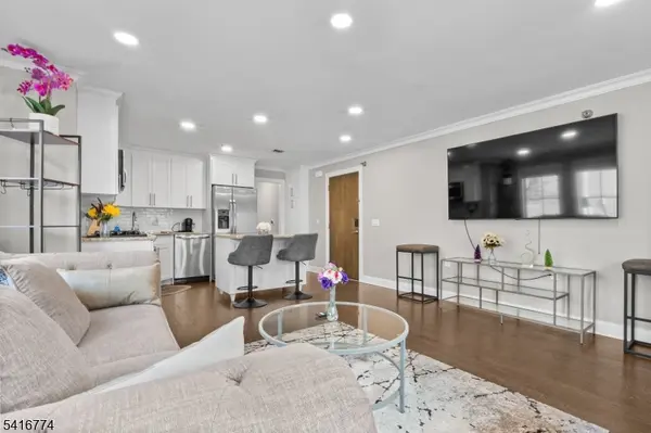 200 Laird Avenue-C2101, Cliffside Park Boro, NJ 07010