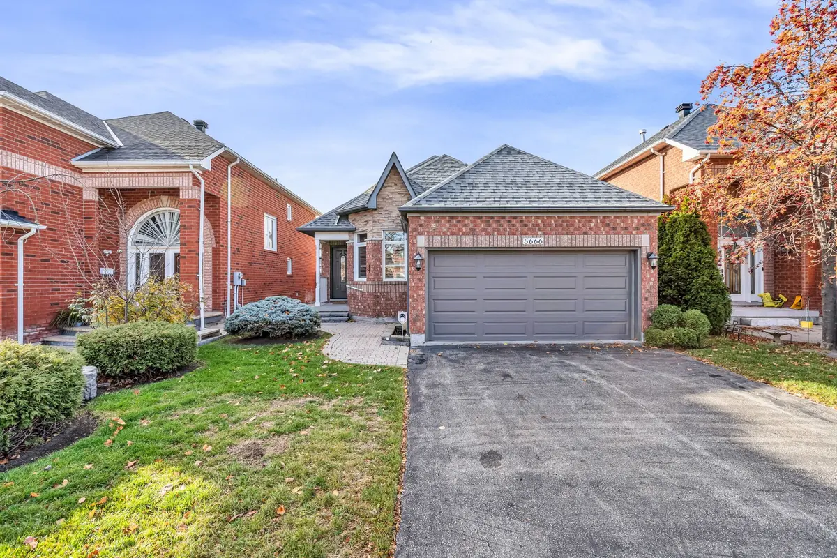 5666 Whitehorn AVE, Mississauga, ON L5V 2A9