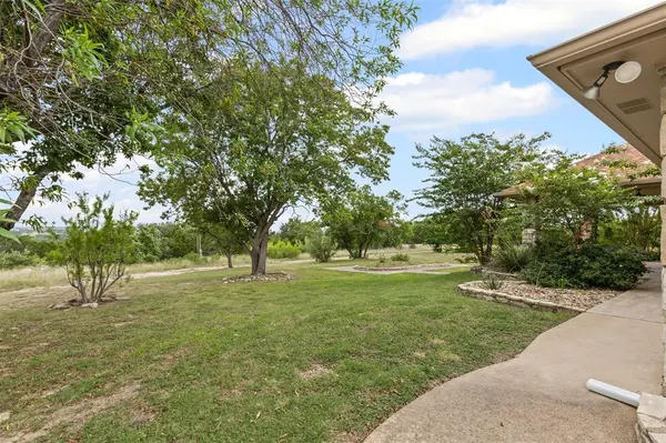 1485 County Road 2011, Glen Rose, TX 76690