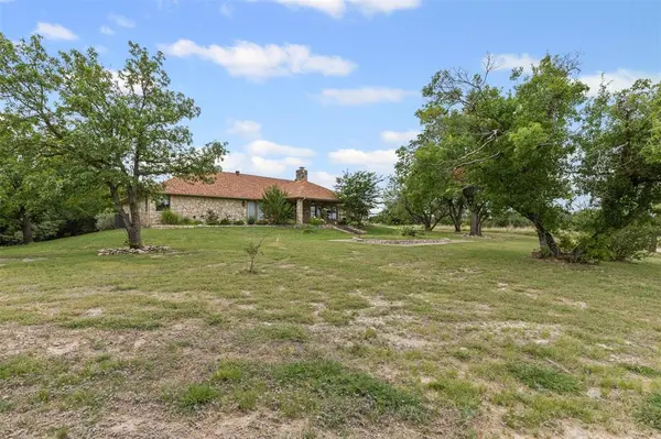 1485 County Road 2011, Glen Rose, TX 76690