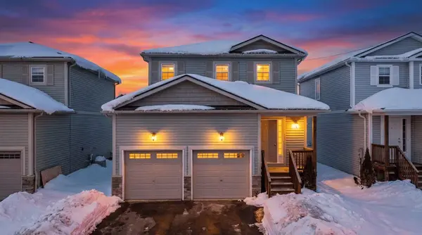 81 Douglas DR, Bracebridge, ON P1L 0L3