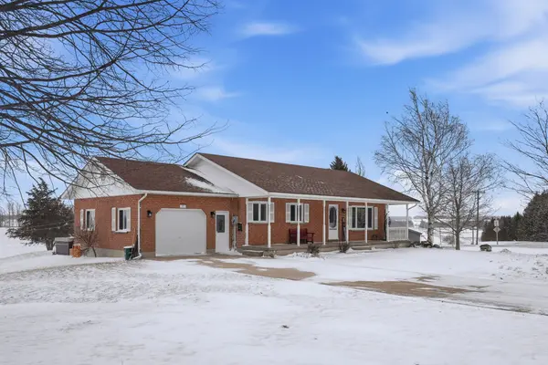 99 ALLAN ST W, Minto, ON N0G 1M0