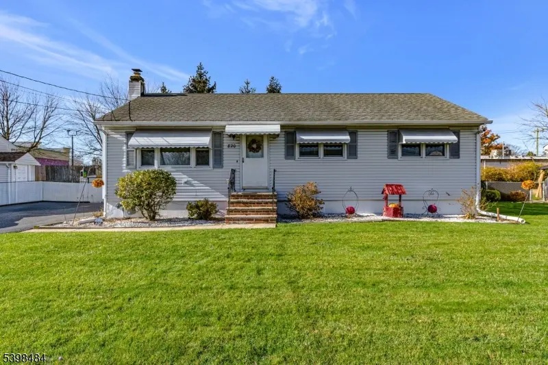 820 Nelson Pl, Piscataway Twp., NJ 08854