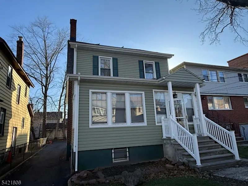 85 Laventhal Ave, Irvington Twp., NJ 07111