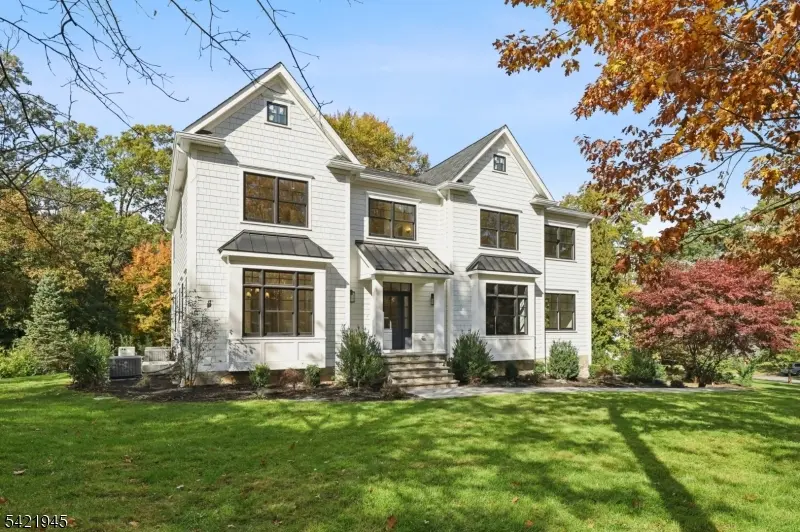 25 Beverly Rd, Madison Boro, NJ 07940