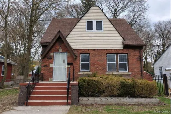 18244 Lenore, Detroit, MI 48219