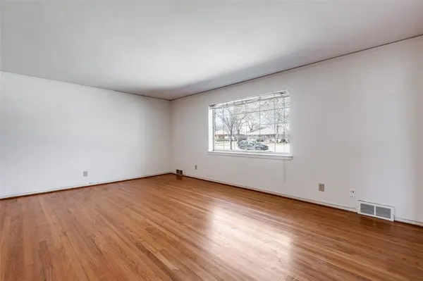 11062 Milhof Drive, Dallas, TX 75228