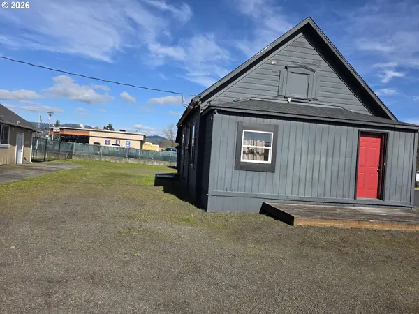 1014 A ST, Woodland, WA 98674